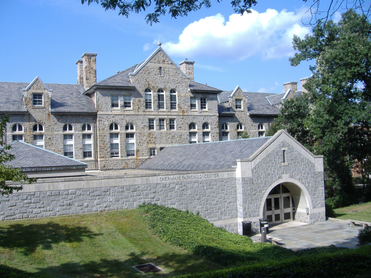Lewis Lab exterior